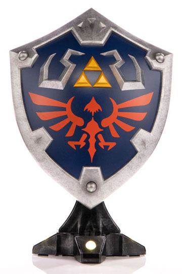 The Legend of Zelda Breath of the Wild PVC Statue Hylian Shield Standard Edition 29 cm
